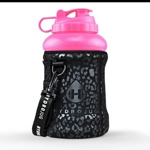 Black Leopard Hydrojug Sleeve